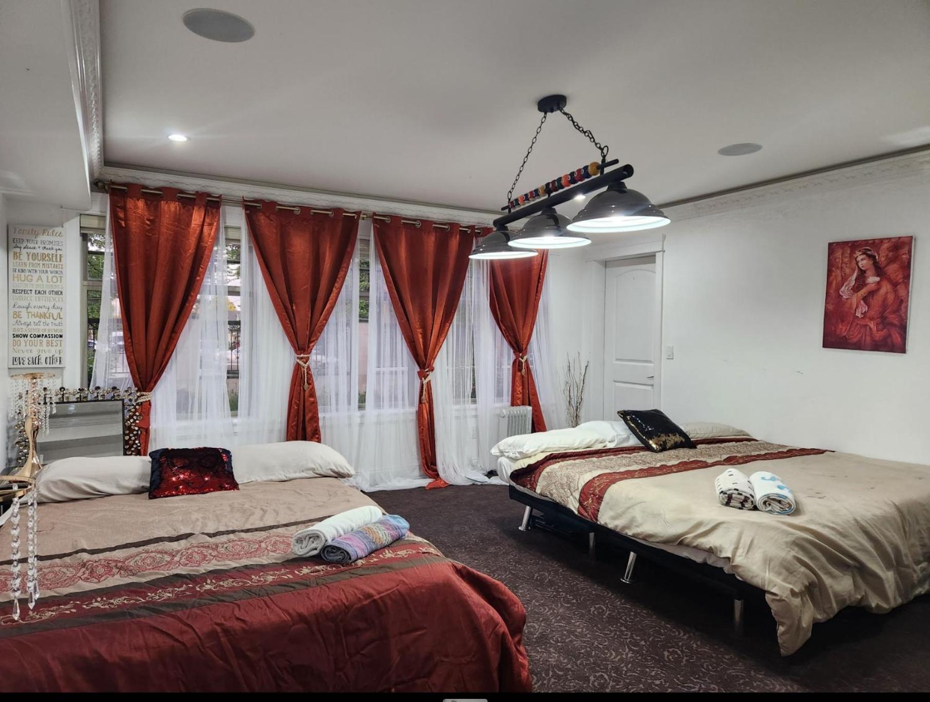 Maison d'hôtes Empress Madani Palace Surrey